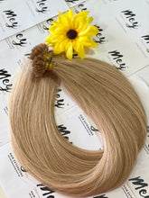 Load image into Gallery viewer, Utips/Keratin bonds hair extensions 150g 150pcs 22inch